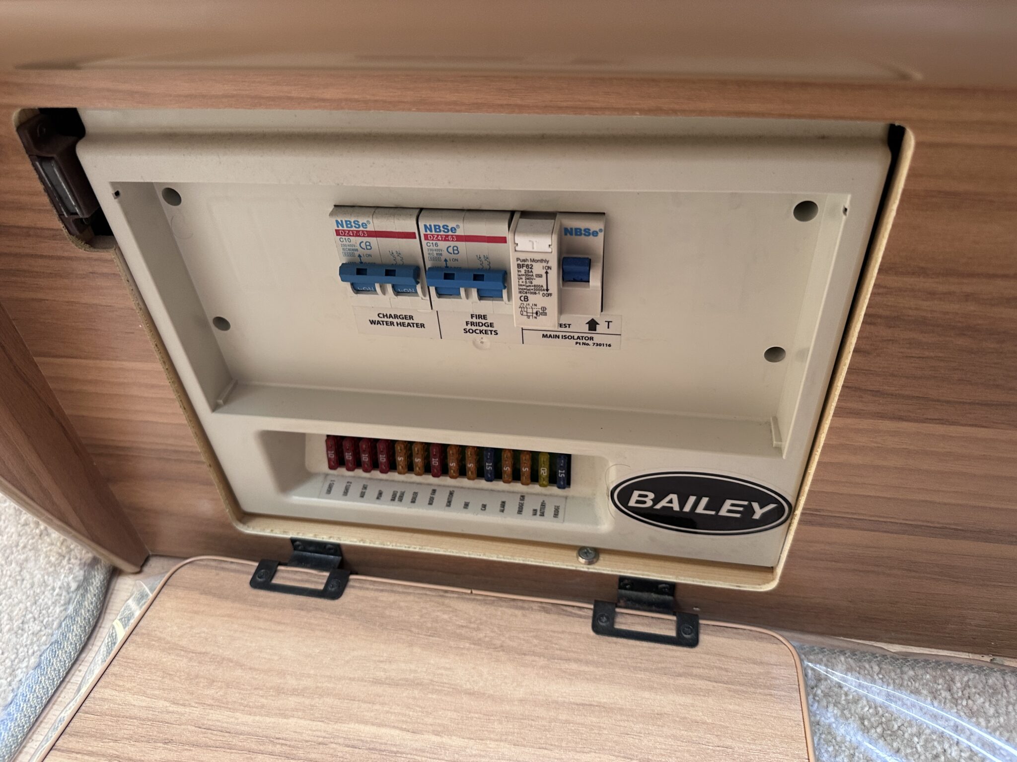 Bailey Olympus II 460-2 – 2013 Caravan - Image 45