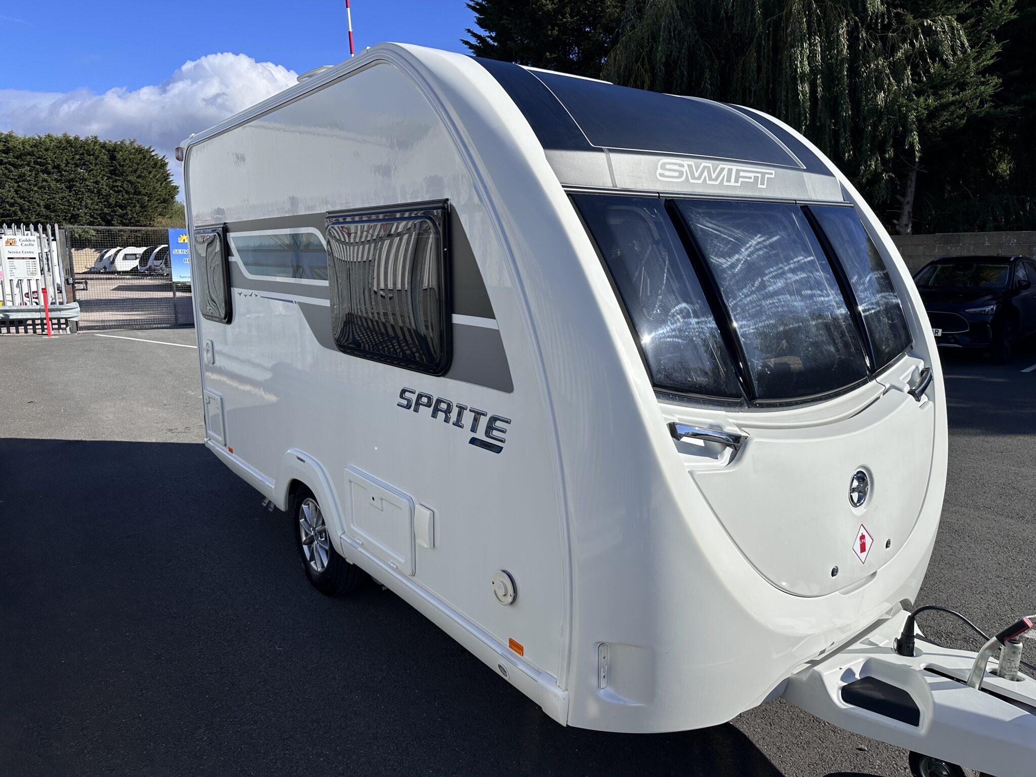 Swift Sprite Compact – 2023 Caravan - Image 7