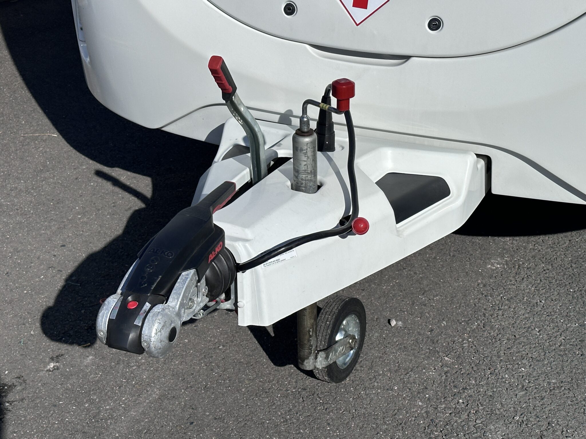 Swift Sprite Compact – 2023 Caravan - Image 9