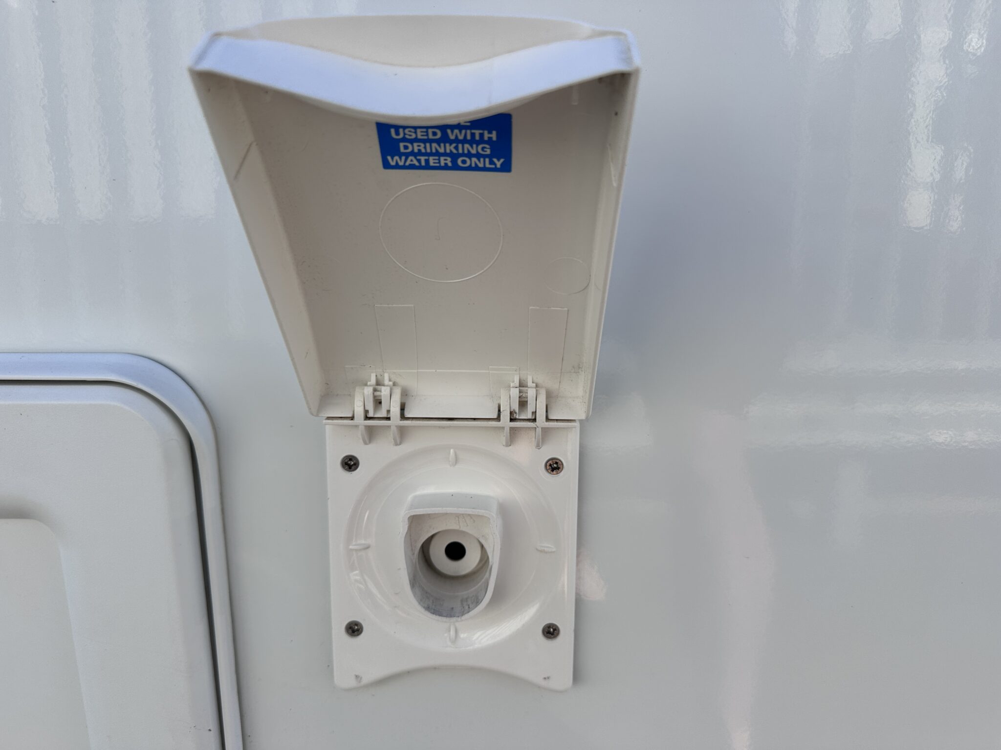 Swift Sprite Compact – 2023 Caravan - Image 15