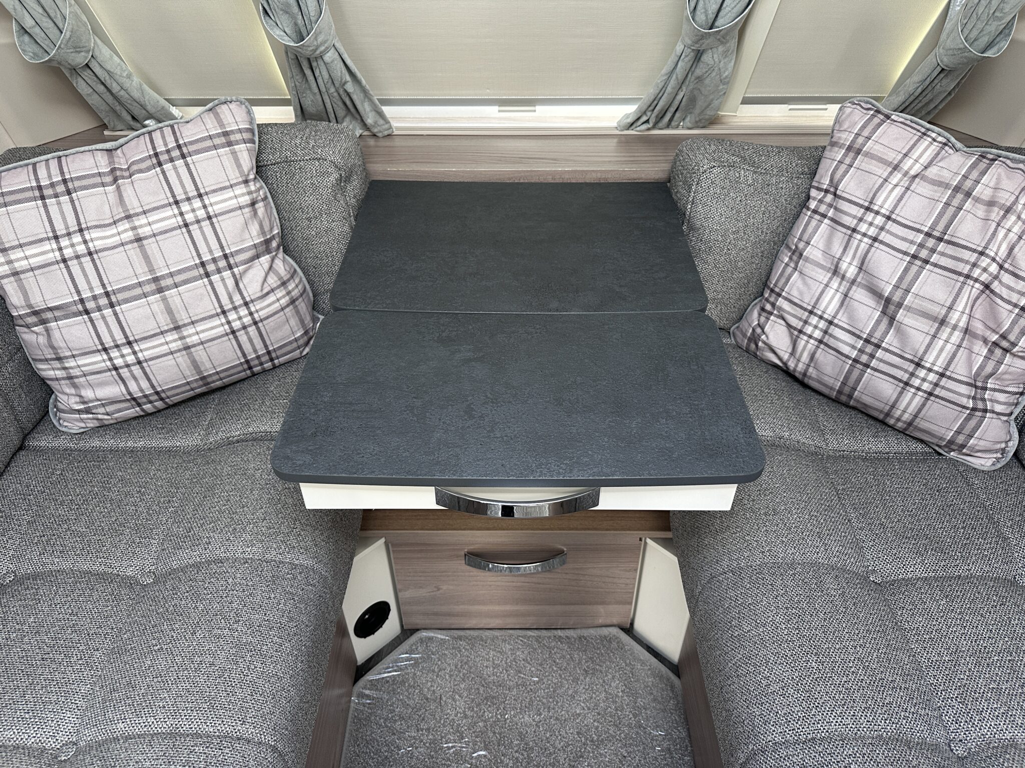 Swift Sprite Compact – 2023 Caravan - Image 33