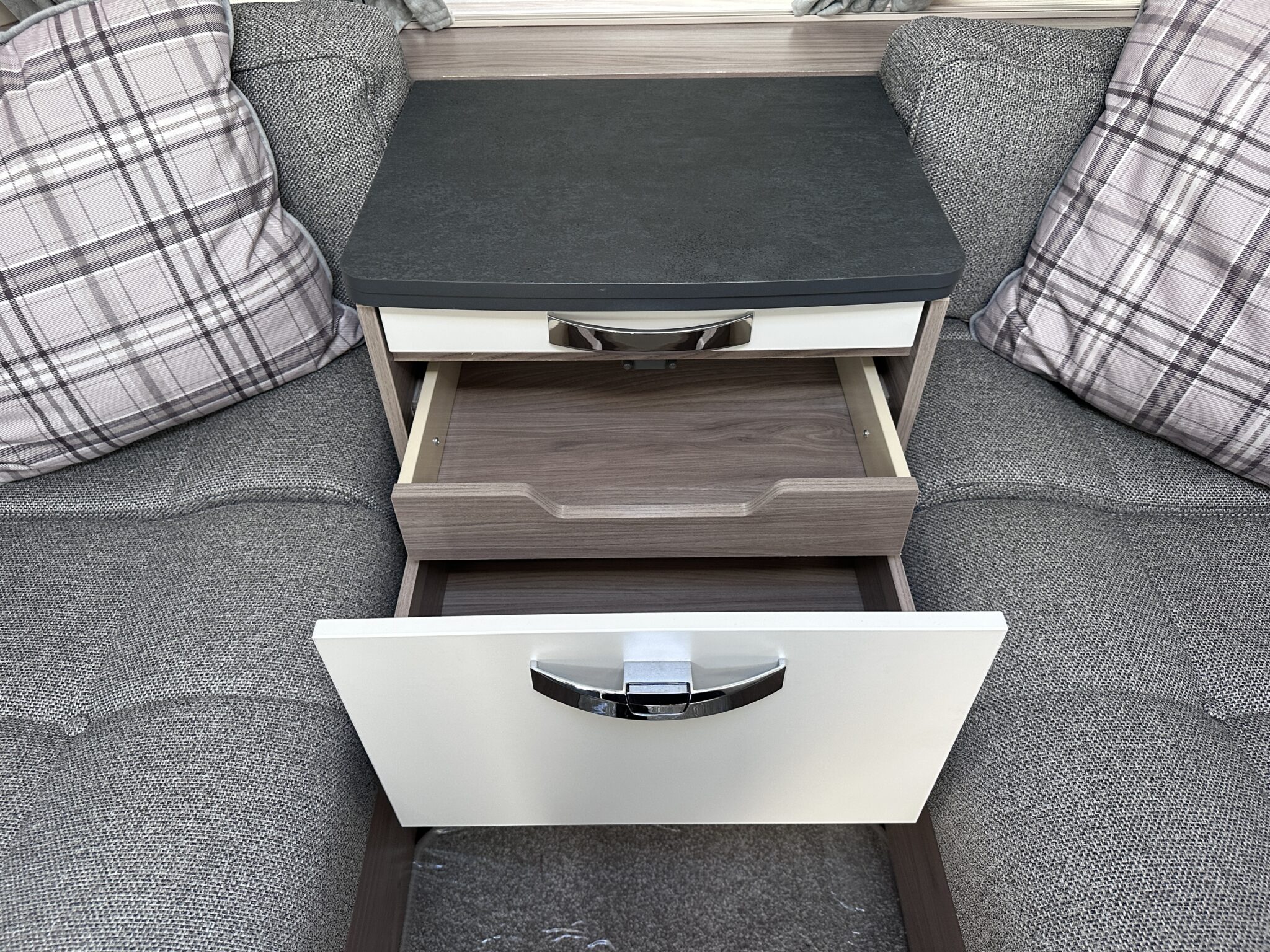 Swift Sprite Compact – 2023 Caravan - Image 34