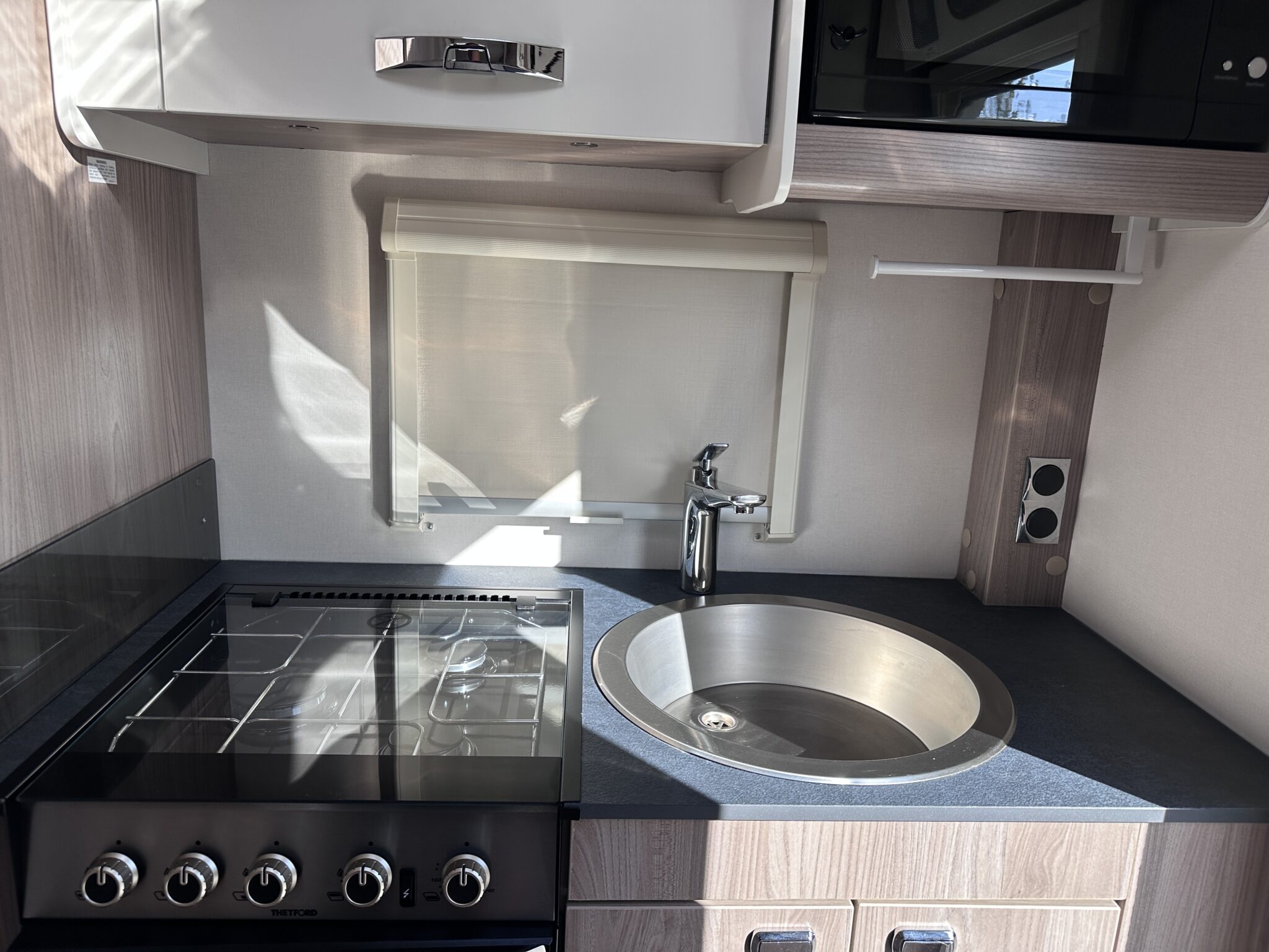 Swift Sprite Compact – 2023 Caravan - Image 54