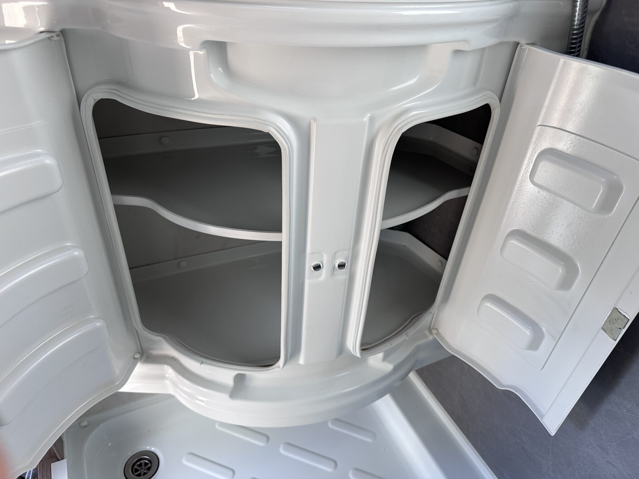 Swift Sprite Compact – 2023 Caravan - Image 71