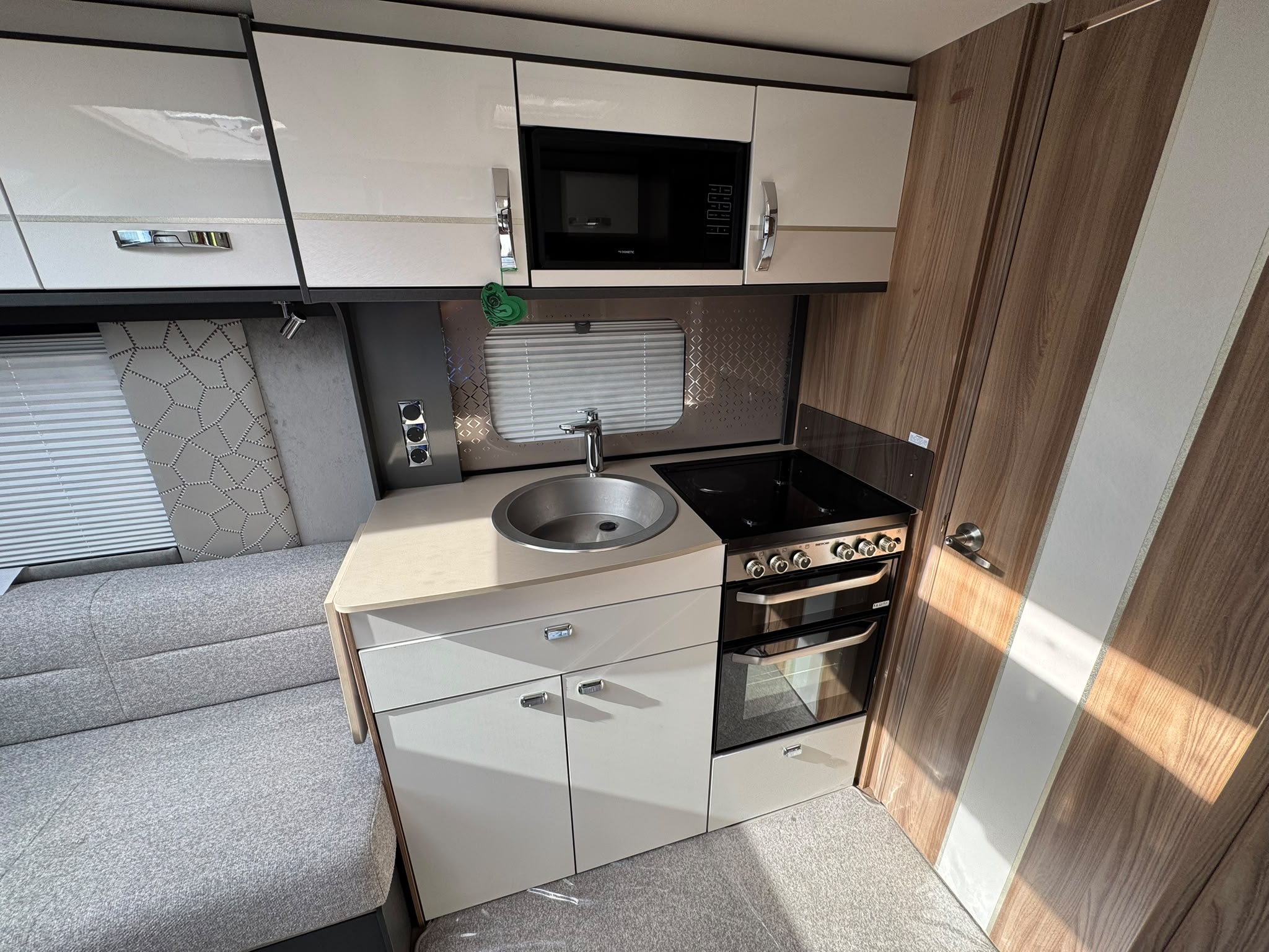 Swift Conqueror 560 – 2022 Caravan - Image 27