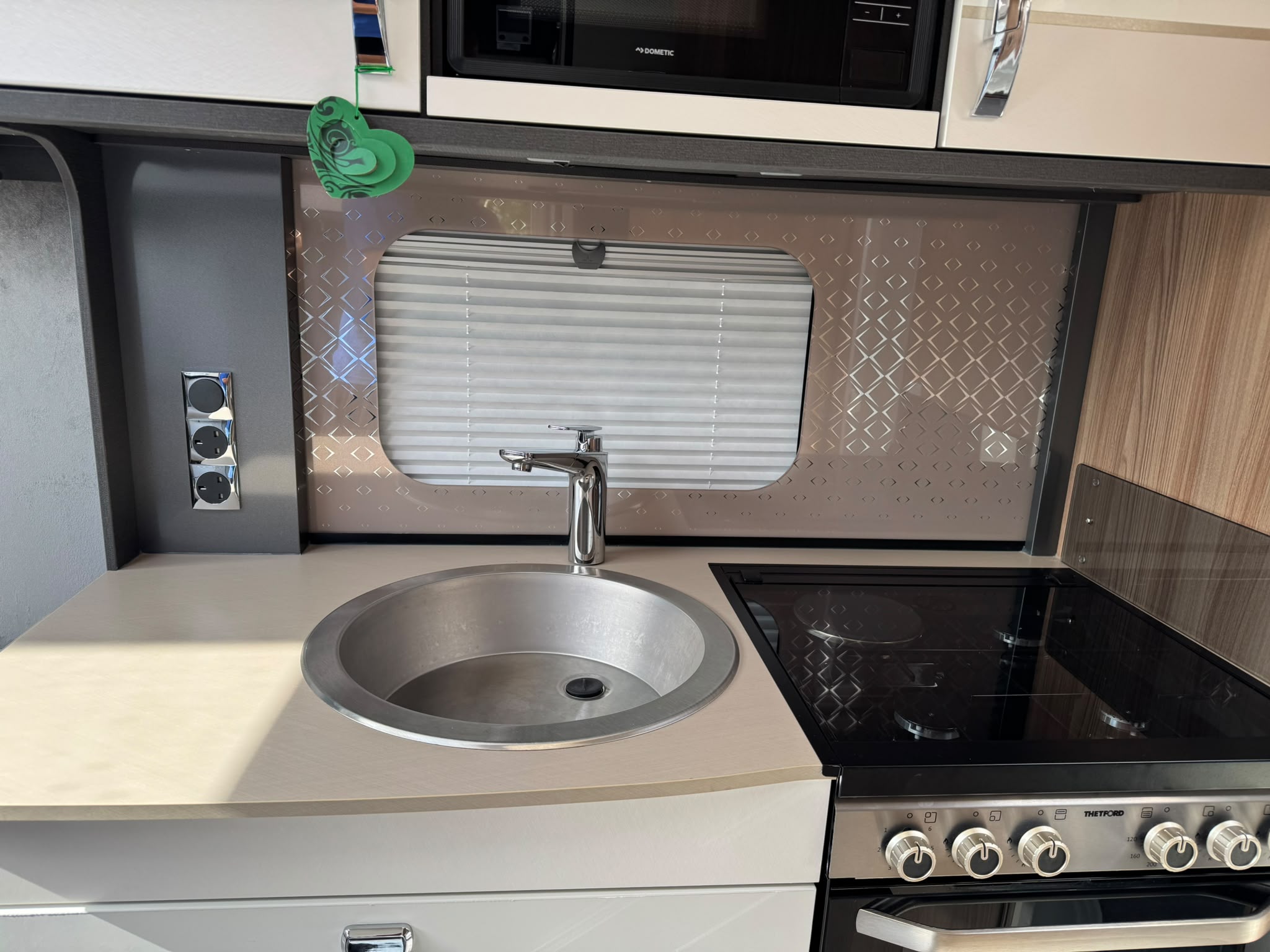 Swift Conqueror 560 – 2022 Caravan - Image 64