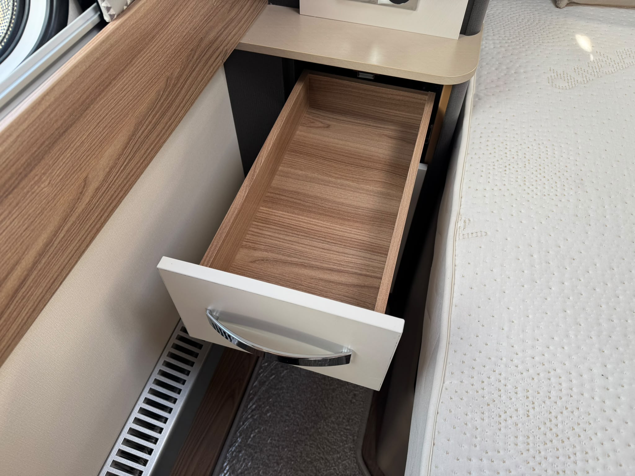 Swift Conqueror 560 – 2022 Caravan - Image 90